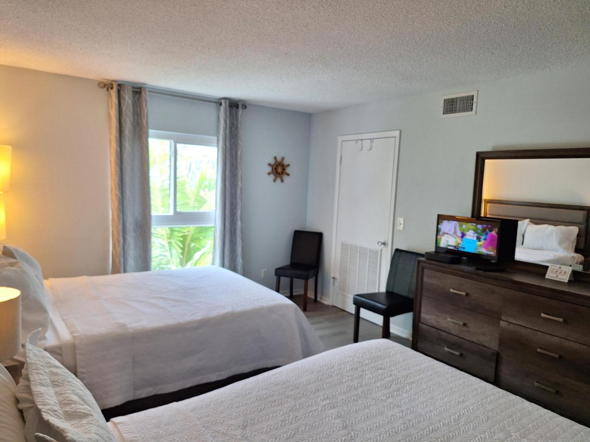 Amazing Panoramic Beach View And The Most Beautiful Sunset Longboat Key Exterior photo